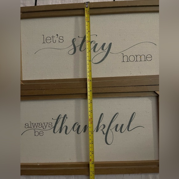 NWT canvas and wood signs set of 2 cream and earthy beautiful green & black font - Picture 10 of 11